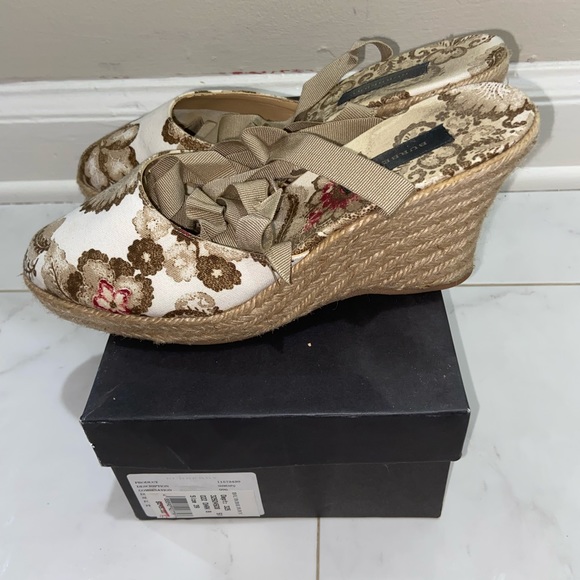 Burberry Espadrilles - Picture 2 of 5